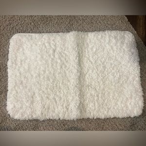 White Plush Bathroom Rug